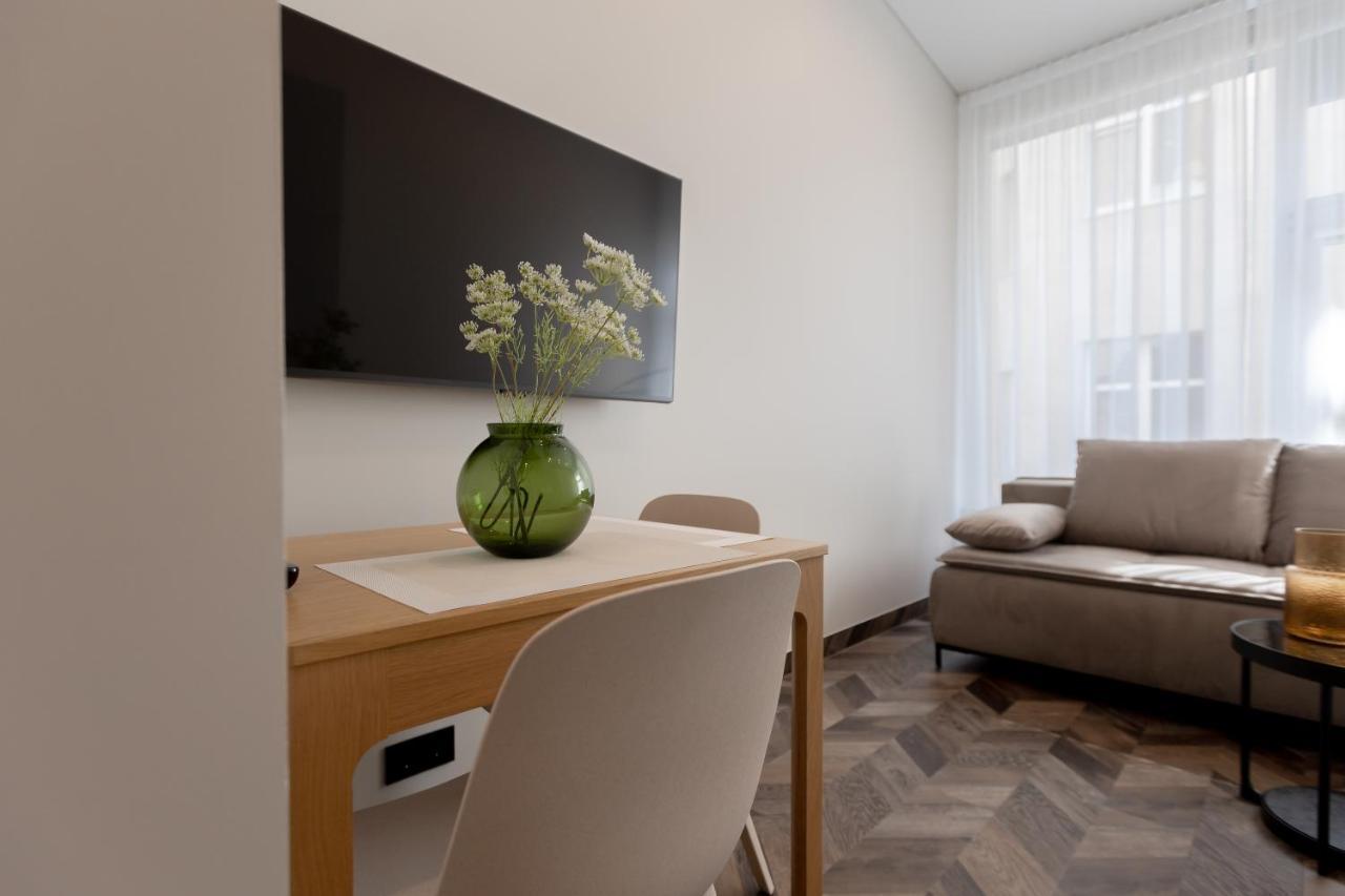 קובנה Laisve Boutique Apartments מראה חיצוני תמונה